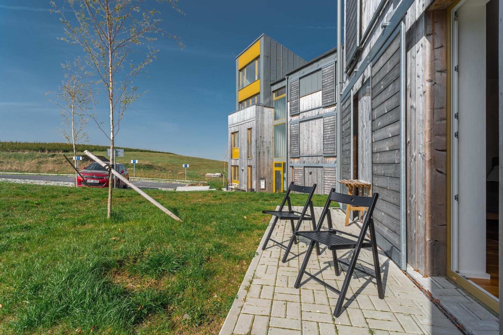 Meadows Apartments Klinovec Loučná pod Klínovcem Dış mekan fotoğraf